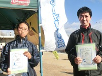 5Kmの部で優勝の木原佑介さんと田尾和花子さん